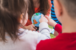 ONLINE: ON164 - Os Direitos da Criança: Fazer e Participar não é igual