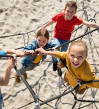 ONLINE: ON231 - Áreas de conteúdo: independência e transversalidade